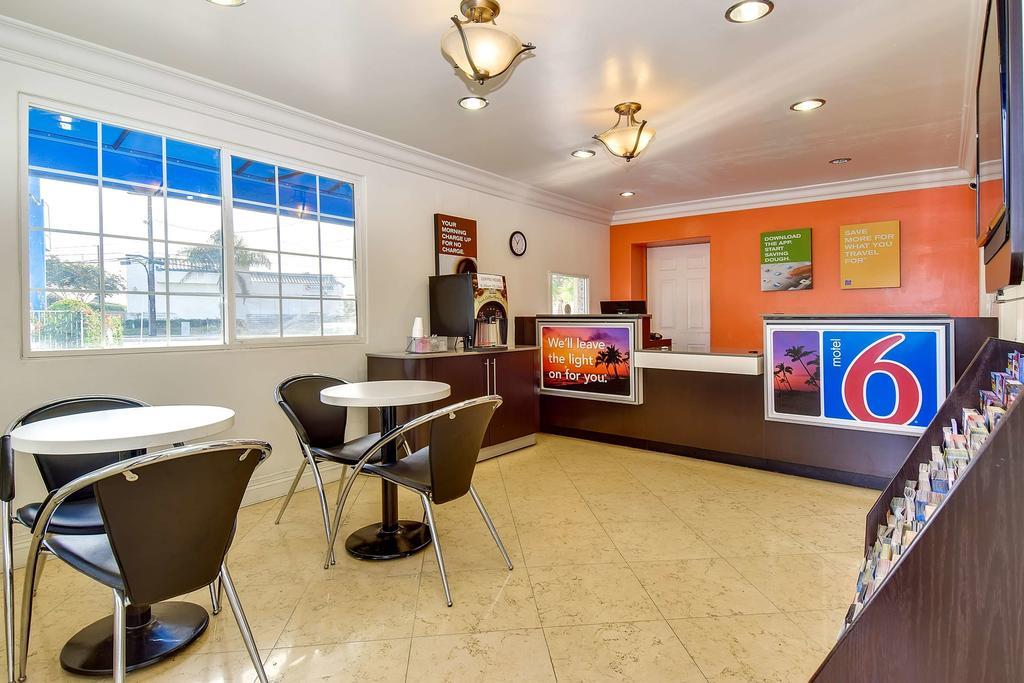 Motel 6 Garden Grove Exterior photo