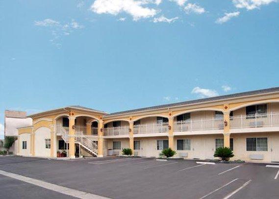 Motel 6 Garden Grove Exterior photo